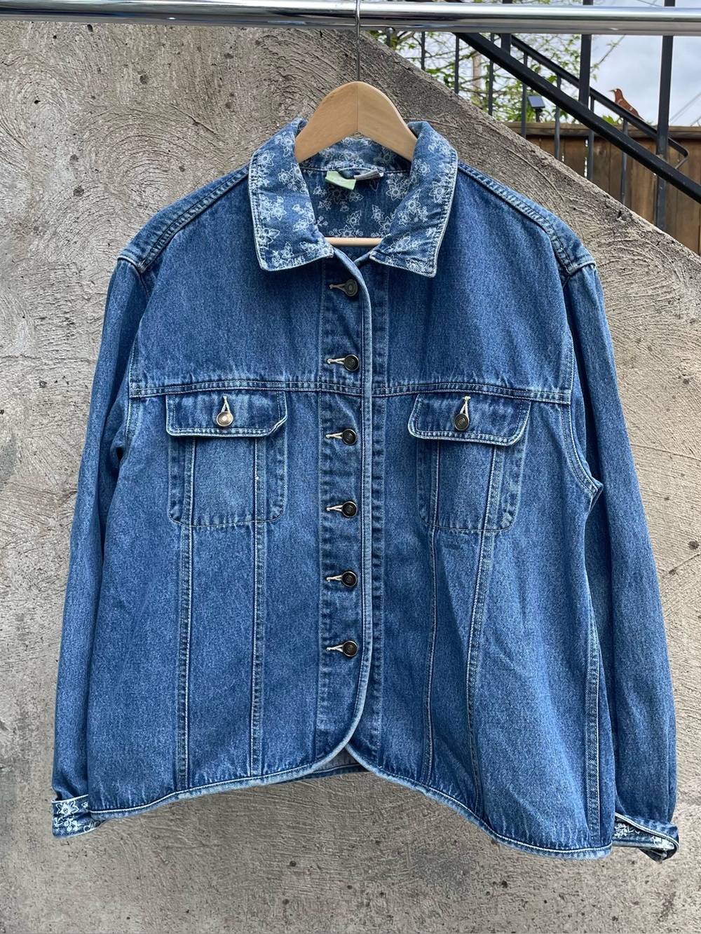 Vintage 90s denim jacket size XL